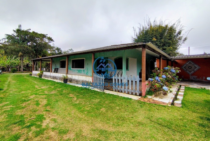 Chácara, 3 quartos, 1800 m² - Foto 1